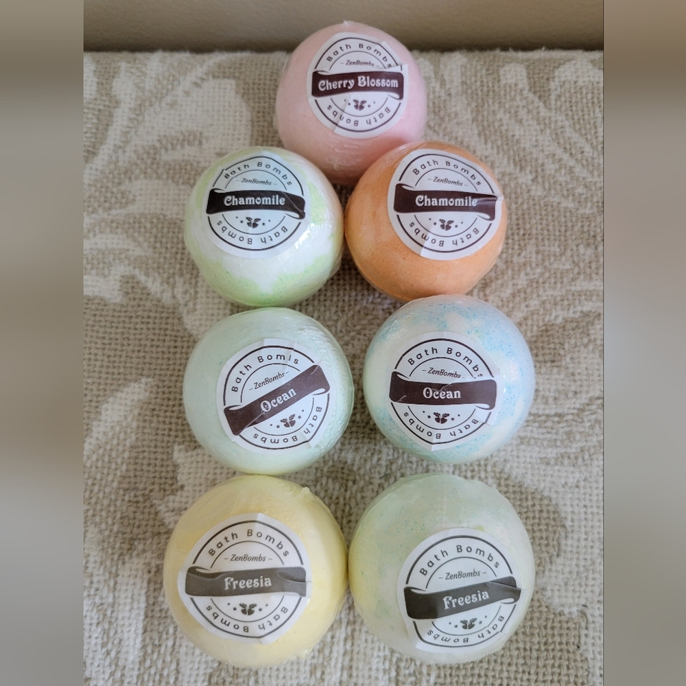 ZenBombs | Bath Bomb Set - Multicolor Set of 7 Small